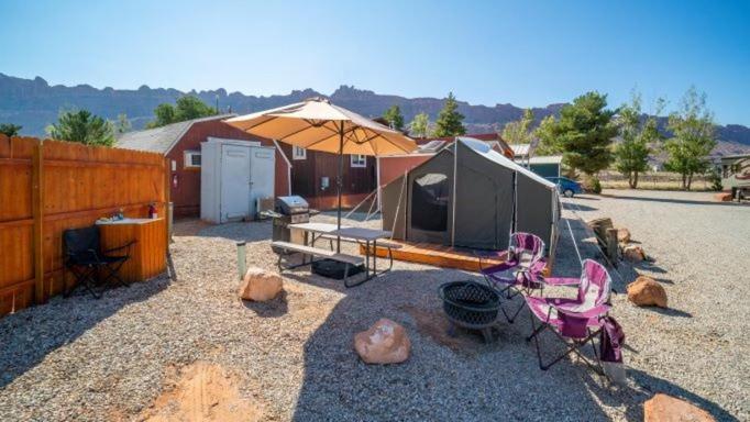Funstays Glamping Setup Tent In Rv Park #4 Ok-T4 Моаб Екстер'єр фото