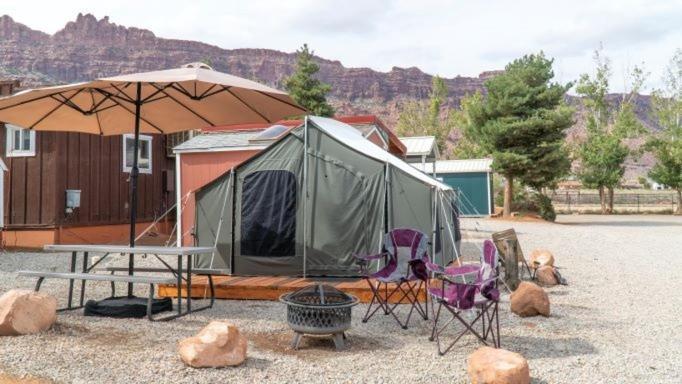 Funstays Glamping Setup Tent In Rv Park #4 Ok-T4 Моаб Екстер'єр фото